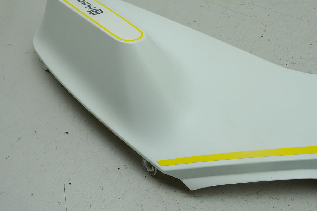 HUSQVARNA Vitpilen HQV 401 Right Side Fairing Spoiler Tank Cover