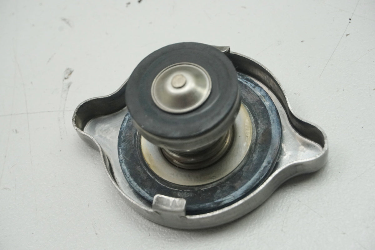 MV AGUSTA BRUTALE 800 DRAGSTER RR B322BB Kühlerdeckel Cover Kühler Verschluß
