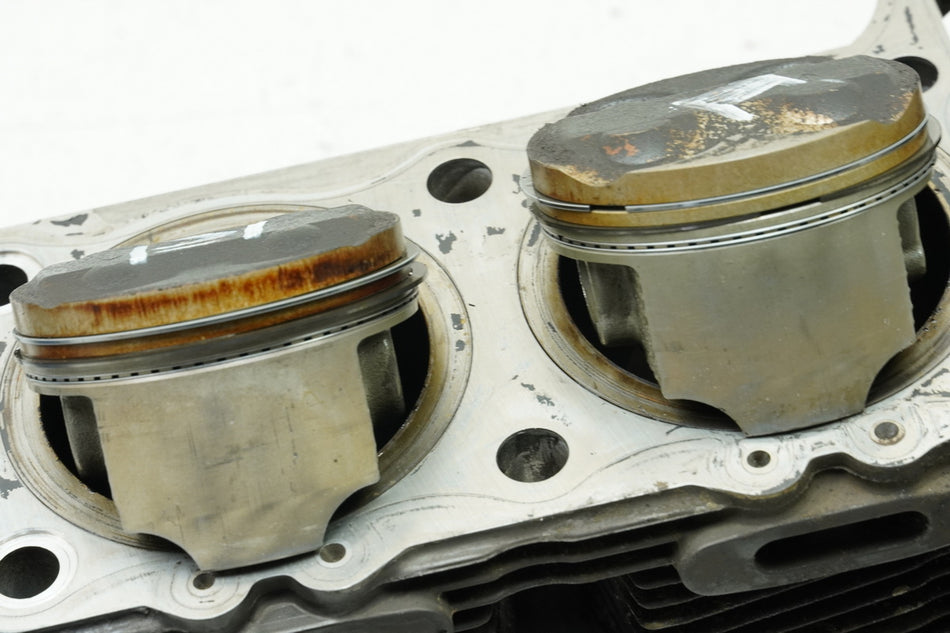 SUZUKI GSX 750 AE INAZUMA Cilindros + Pistones Bloque de cilindros (para motor)