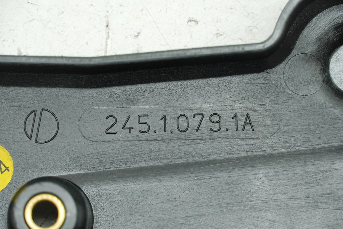 DUCATI MONSTER 696 ABS M5 Tapa correa dentada trasera vertical SÓLO 1626km