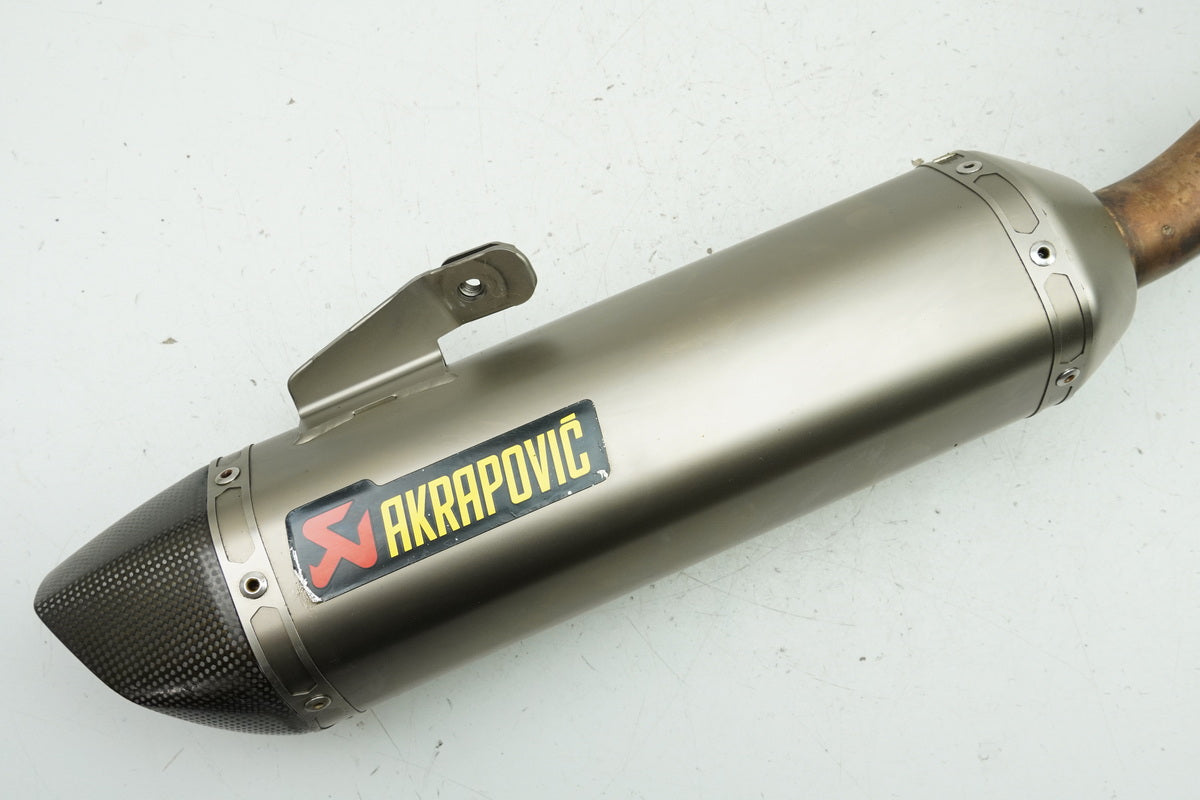 YAMAHA MT 125 A RE11 RE29 Akrapovic Sistema de escape Silenciador Escape