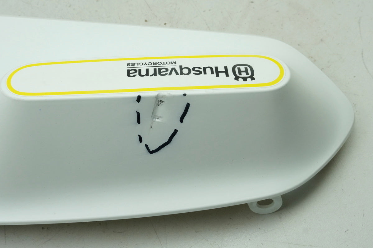 HUSQVARNA Vitpilen HQV 401 Seitenverkleidung links Spoiler Tank Abdeckung Cover