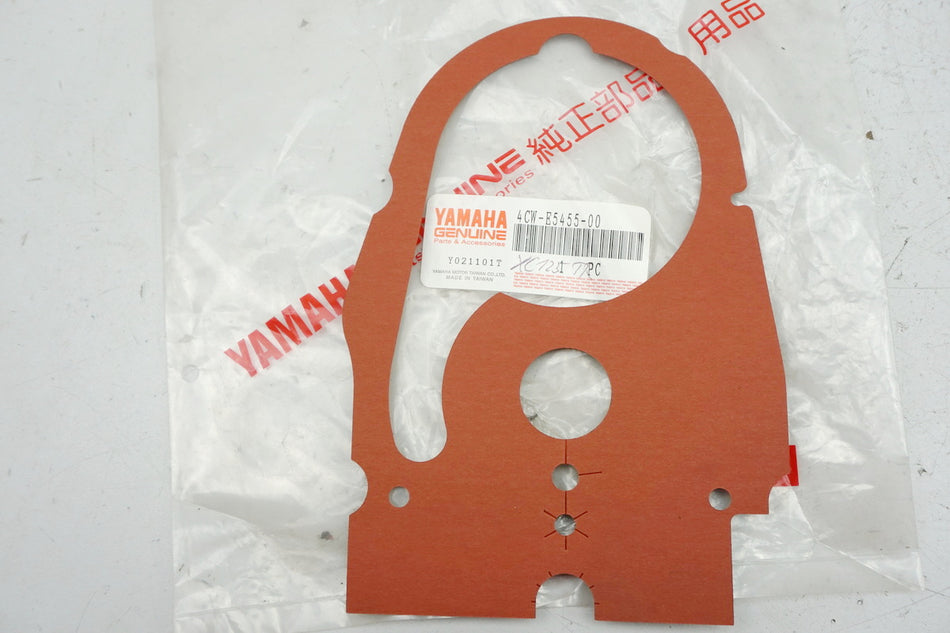 Yamaha Gasket Crankcase Clutch original 4CW-E5455-00 XC125 - NEW
