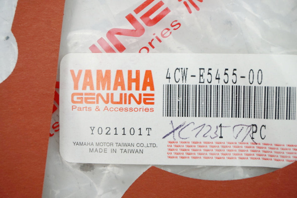 Yamaha Gasket Crankcase Clutch original 4CW-E5455-00 XC125 - NEW