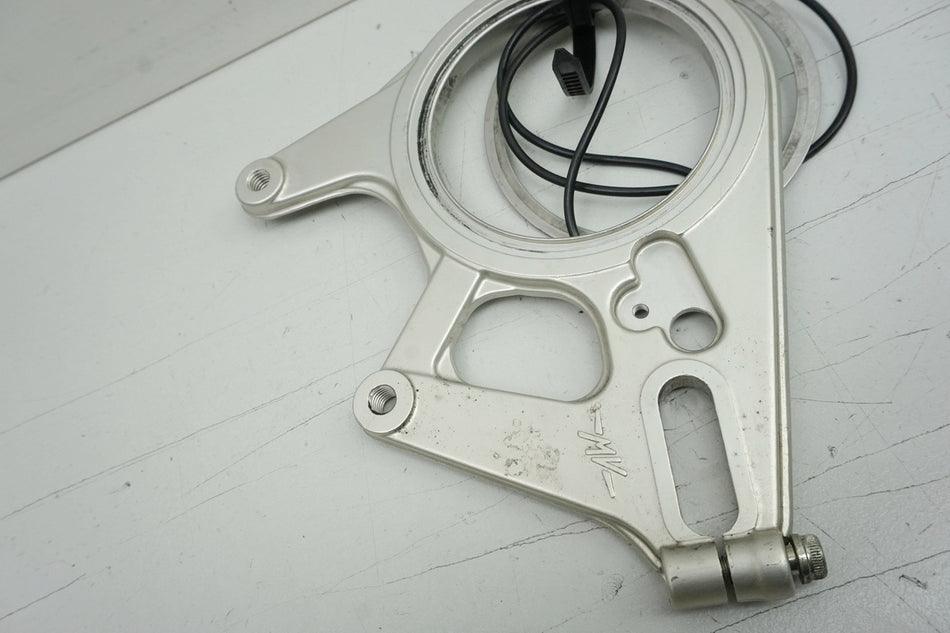 MV AGUSTA BRUTALE 800 DRAGSTER RR B322BB Ankerplatte Halter Bremssattel hinten