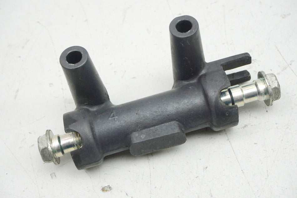 KAWASAKI ZX-9R ZX900B Bremsverteiler Bremszylinder