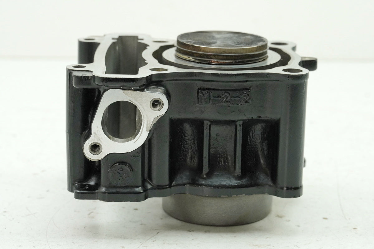 YAMAHA MT 125 A RE11 (RE29) Cylinder & Piston (for engine)