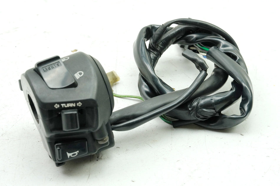 HONDA CBR 1100 XX SC35 Lenkerschalter links Schalter Licht Blinker 35020-MAT-E00