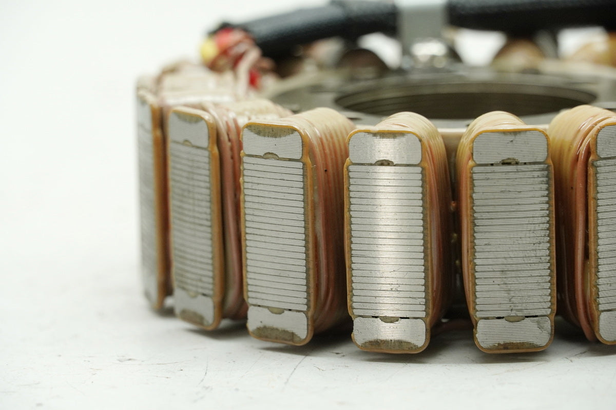 DUCATI MONSTER 696 ABS M5 Lima Stator Lichtmaschine Generator orig. NUR 1626km