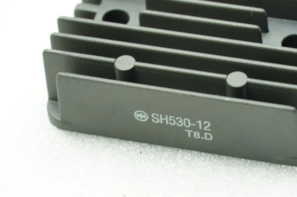 Kawasaki EL 252 EL 250 B Eliminator Laderegler Spannungsregler Gleichrichter