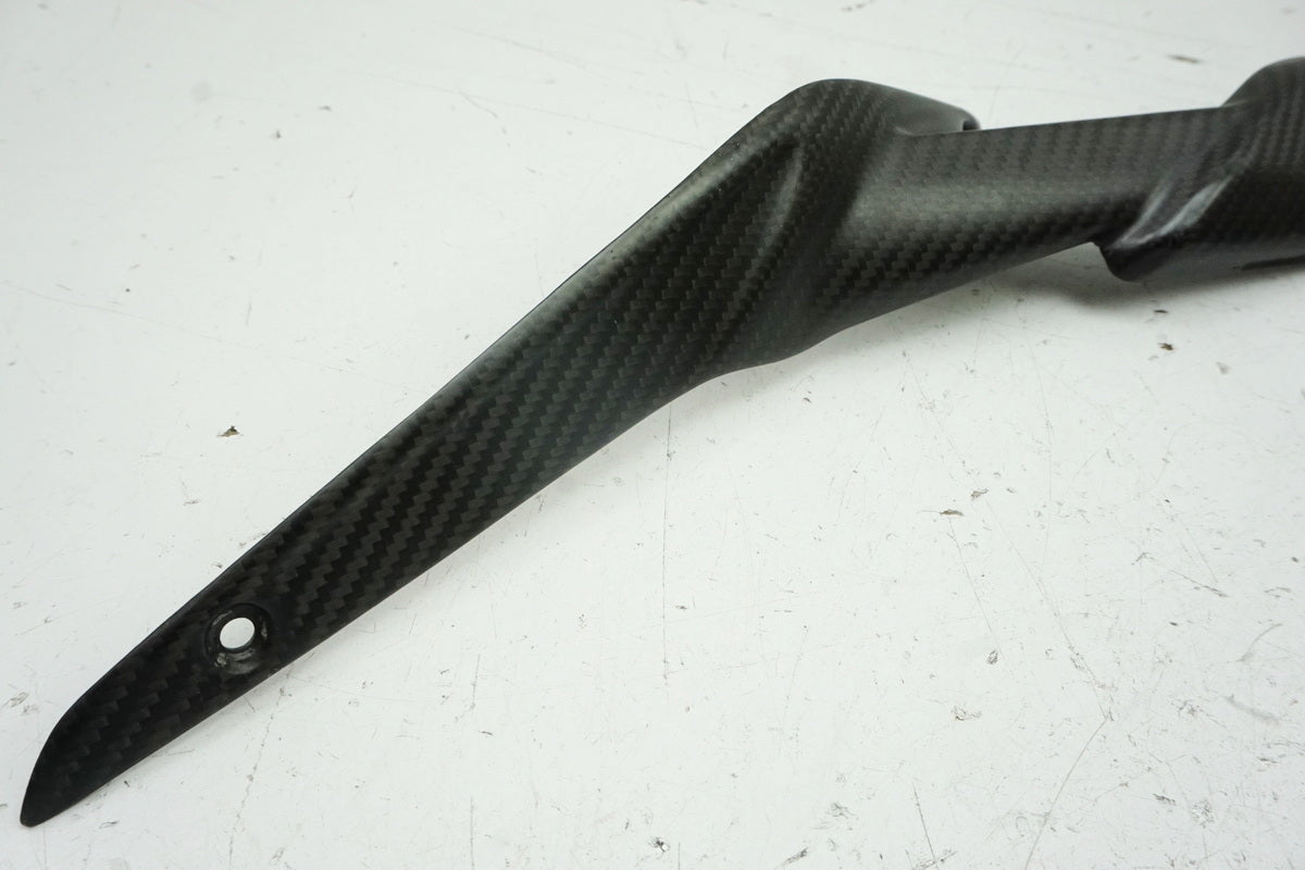 MV AGUSTA BRUTALE 800 DRAGSTER RR B322BB Kettenschutz Carbon unten Abdeckung