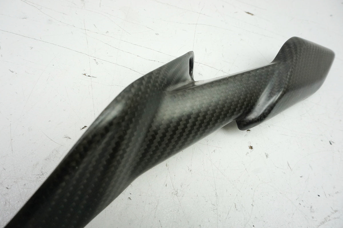 MV AGUSTA BRUTALE 800 DRAGSTER RR B322BB Kettenschutz Carbon unten Abdeckung