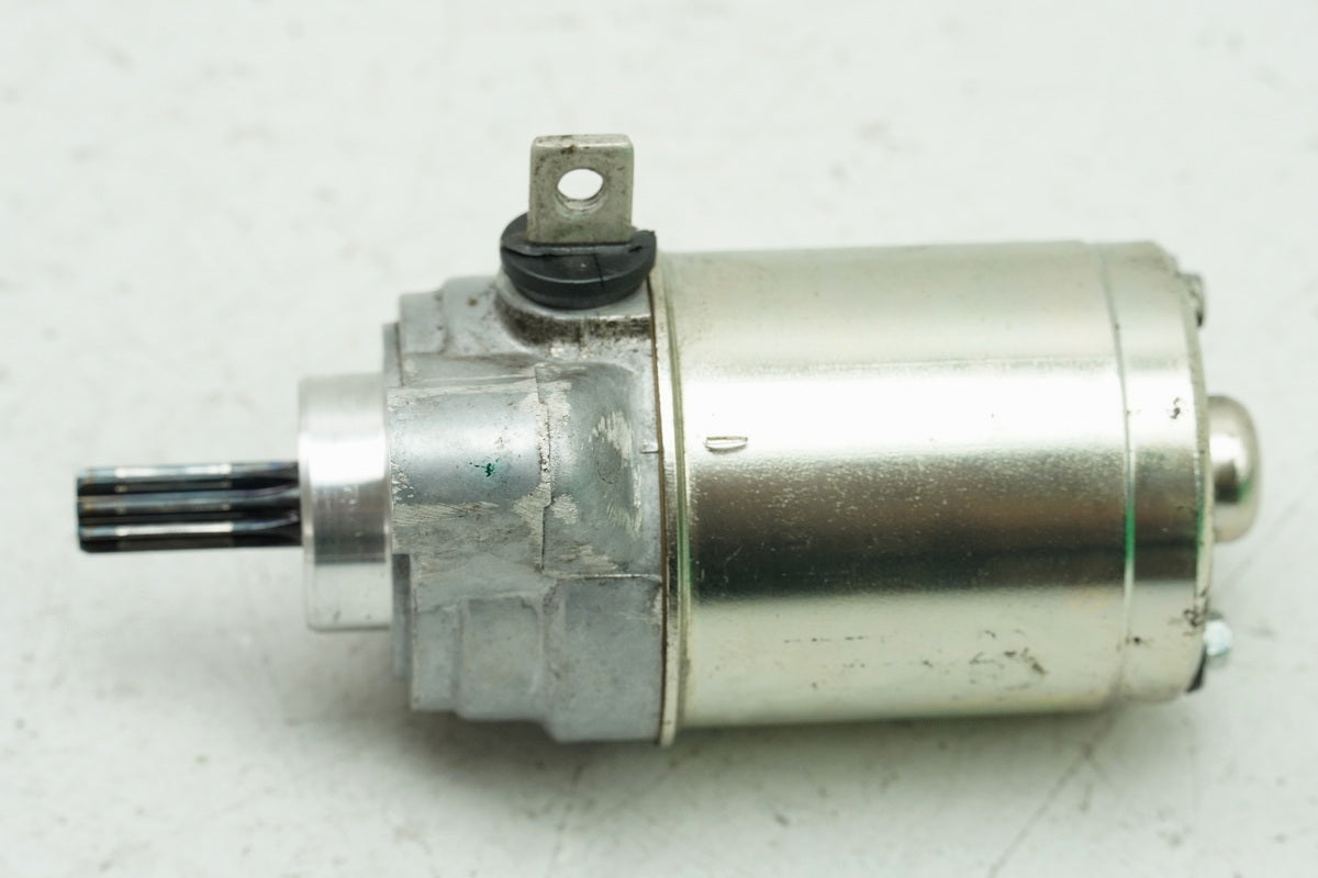 YAMAHA MT 125 A RE11 (RE29) Starter original (for engine cylinder head)