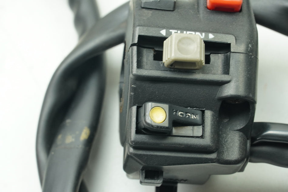 HONDA XL 600 PD06 TRANSALP Lenkerschalter links Schalter Blinker Kombischalter