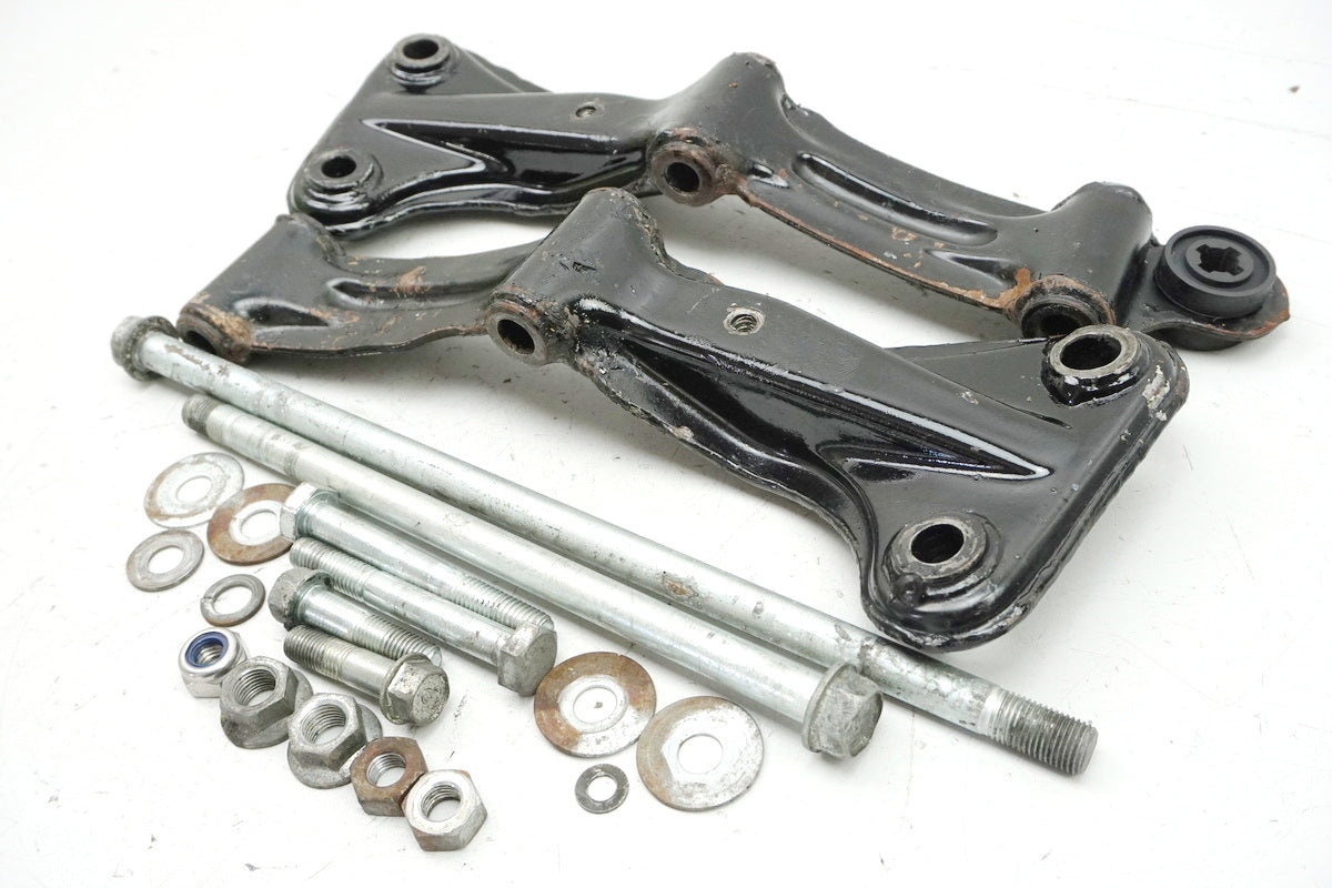 HONDA GL 500 PC02 SILVER WING Motorhalter Halterung Motor Achse Schrauben Bolzen
