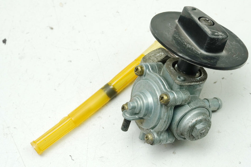 HONDA XL 600 PD06 TRANSALP Filtro de grifo de gasolina grifo de combustible original (para depósito)