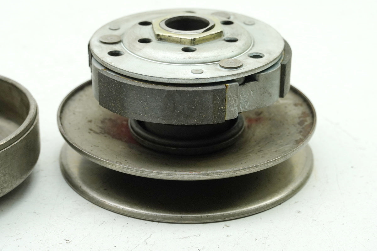 APRILIA SR 50 ZD4TEA Variator Clutch Centrifugal Clutch Bell (for engine) 15393 km