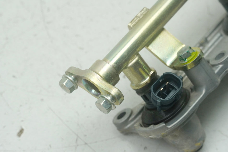 HONDA CBR 600 RR PC37 Einspritzdüsen Einspritzleiste Airbox Einspritzdüse 03-04