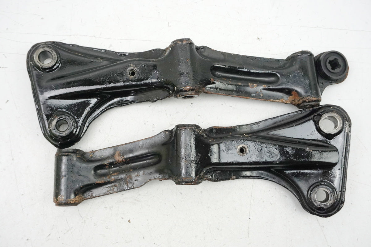 HONDA GL 500 PC02 SILVER WING Motorhalter Halterung Motor Achse Schrauben Bolzen