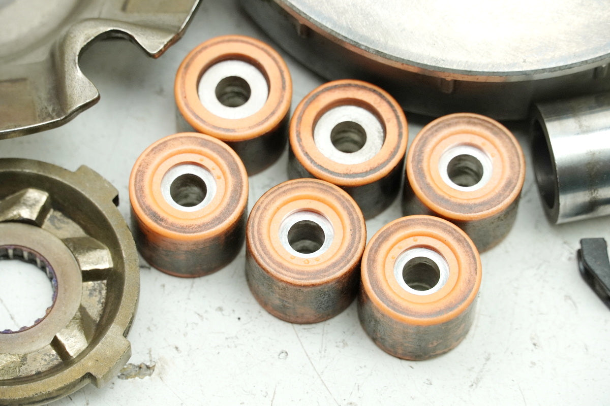 APRILIA SR 50 ZD4TEA Variator Carrier Disc Variator Disc (for engine) 15393 km