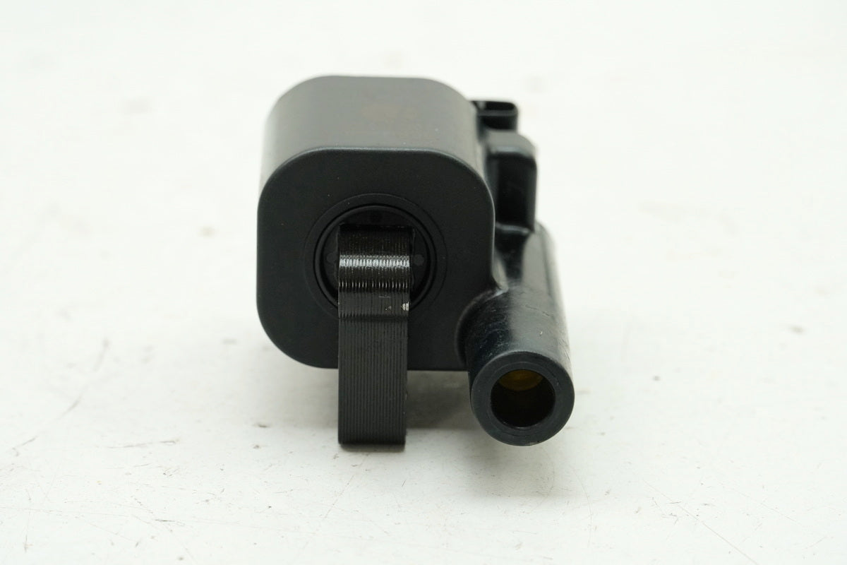DUCATI MONSTER 696 ABS M5 Rear Ignition Coil Spark Plug Connector Ignition Cable ONLY 1626km