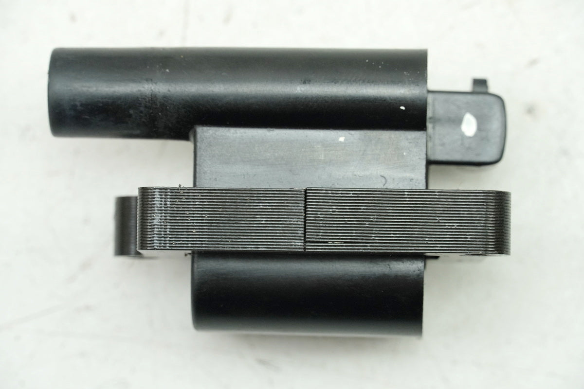 DUCATI MONSTER 696 ABS M5 Rear Ignition Coil Spark Plug Connector Ignition Cable ONLY 1626km