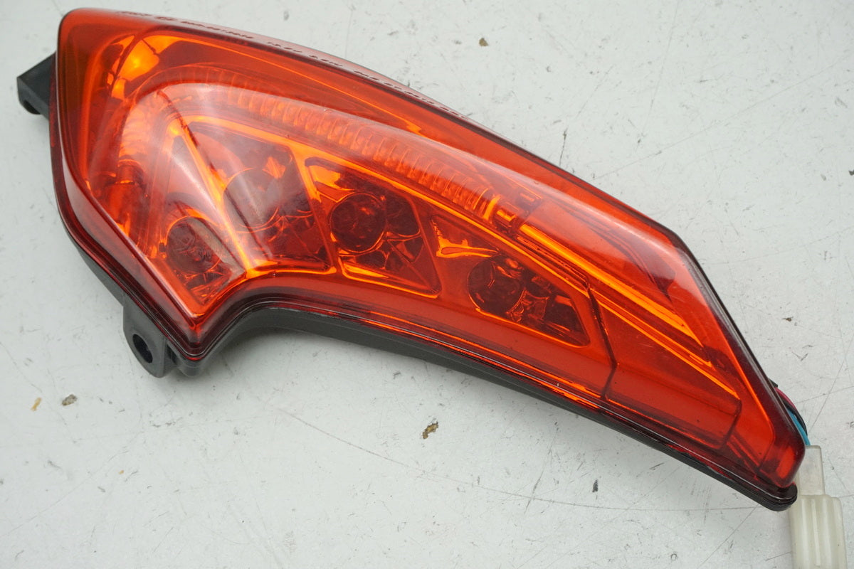 MV AGUSTA BRUTALE 800 DRAGSTER RR B322BB Rücklicht links Lampe Tail Light rear
