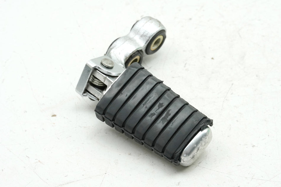 YAMAHA XV 535 VIRAGO 2YL Estribera derecha del conductor Soporte estribera