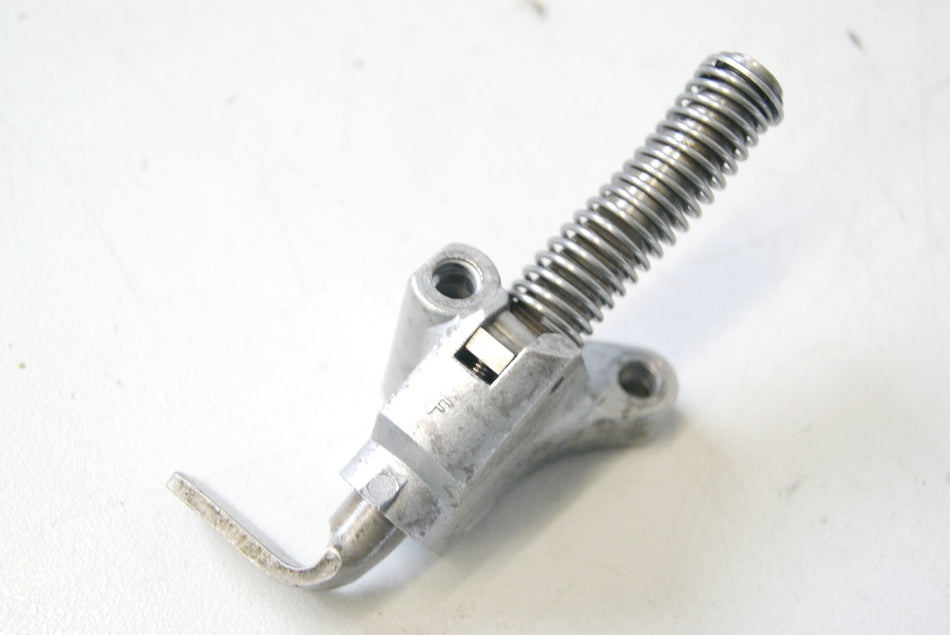 SUZUKI VZ 800 AF MARAUDER Steuerkettenspanner hinten (für Motor)