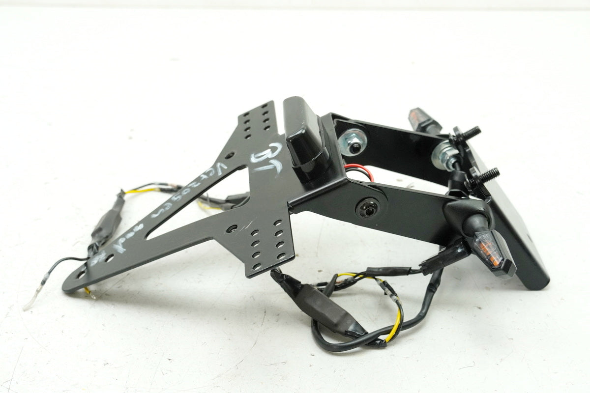 DUCATI MONSTER 696 ABS M5 Kennzeichenhalter Blinker LED Kennzeichenbeleuchtung