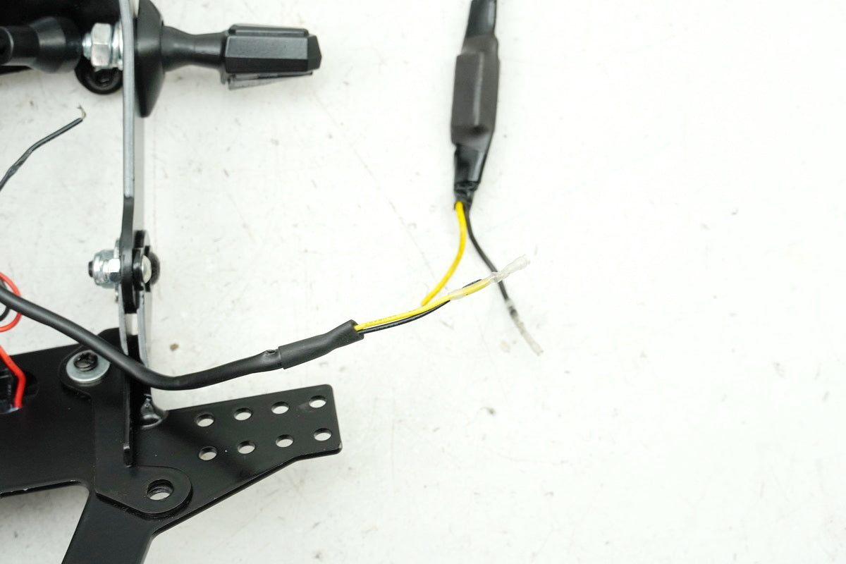 DUCATI MONSTER 696 ABS M5 Kennzeichenhalter Blinker LED Kennzeichenbeleuchtung