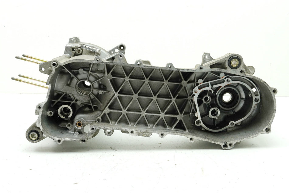 APRILIA SR 50 ZD4TEA Cárter de motor Bloque motor Cárter Motor 15393 km