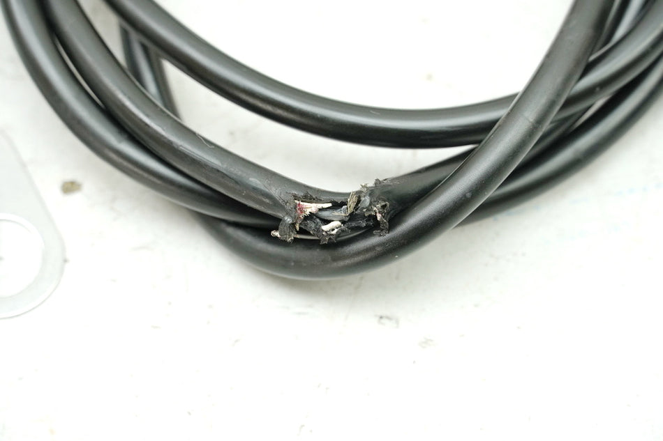 DUCATI MONSTER 696 ABS M5 ABS Sensor vorn Raddrehzahlsensor NUR 1626km