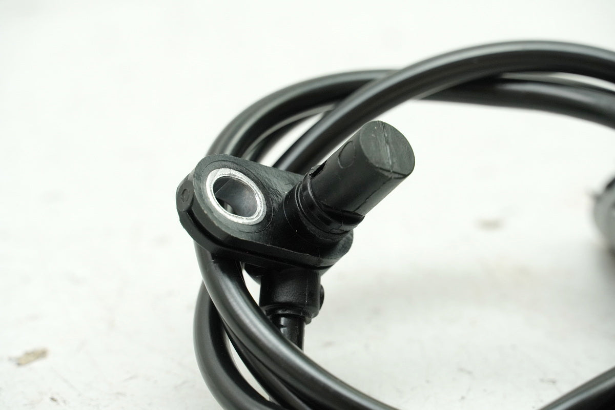 DUCATI MONSTER 696 ABS M5 ABS Sensor hinten Raddrehzahlsensor NUR 1626km