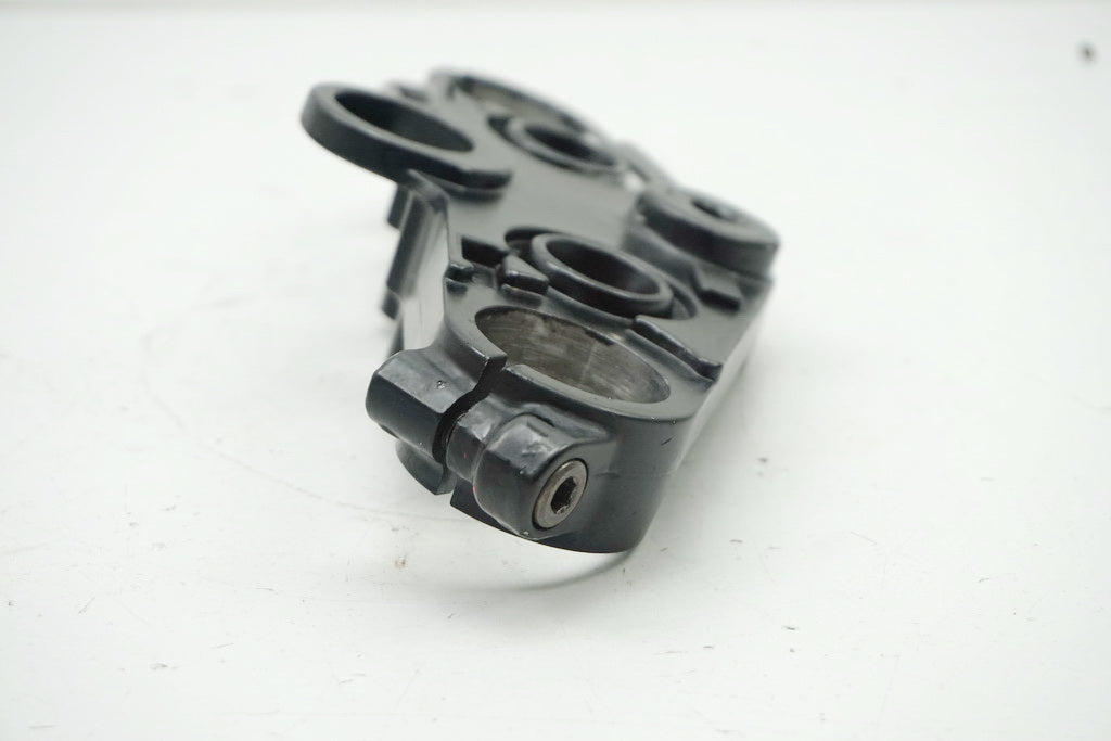 SUZUKI GS 500 E GM51B GABELBRÜCKE OBEN FORK - OBERER TEIL