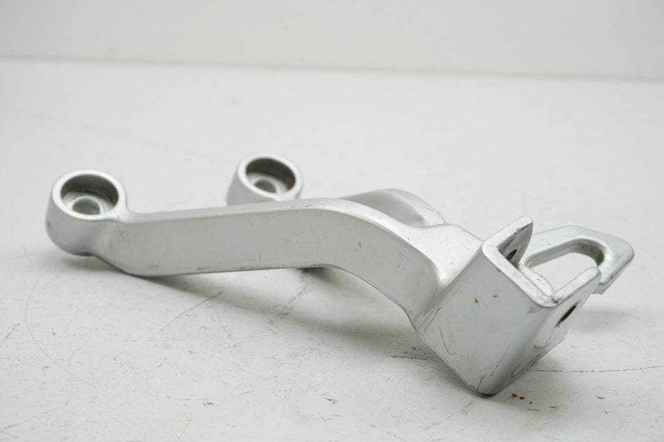 SUZUKI GSX-R 1000 WVBZ K3 K4 Soporte estribera pasajero izquierdo Estribera