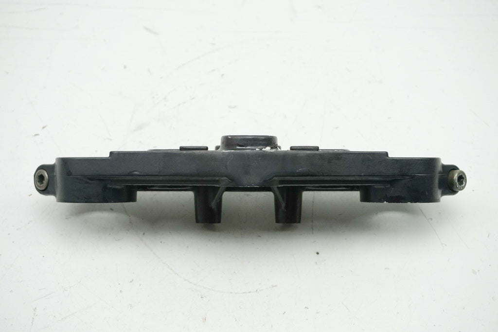 SUZUKI GS 500 E GM51B GABELBRÜCKE OBEN FORK - OBERER TEIL
