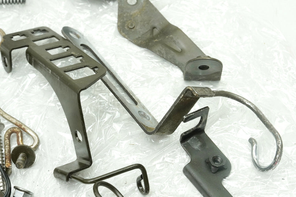 KAWASAKI VN 800 VN800A CLASSIC Tornillos Piezas pequeñas Soporte para carenado de chasis