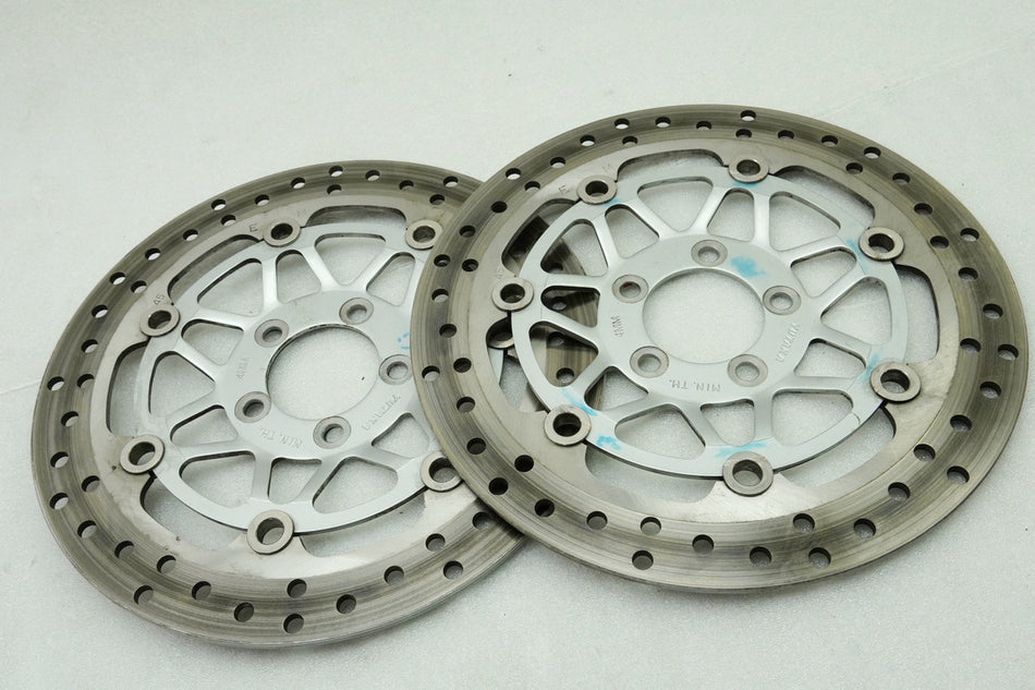 KAWASAKI Z 750 ZR750J Bremsscheiben vorn Brake Disc unfallfrei 4,458 mm 04-06