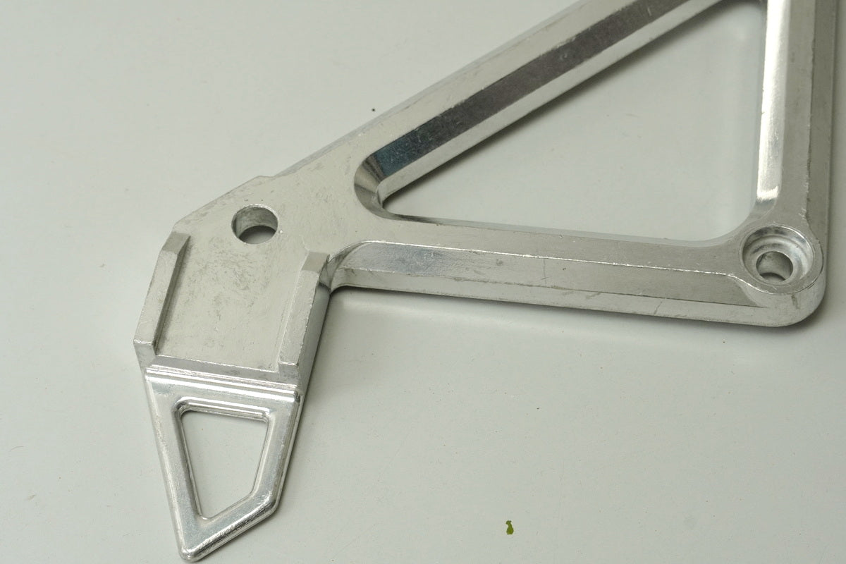Vespa Gilera Fußrastenhalter links Halter Fußraste Fußrastenträger Halteplatte