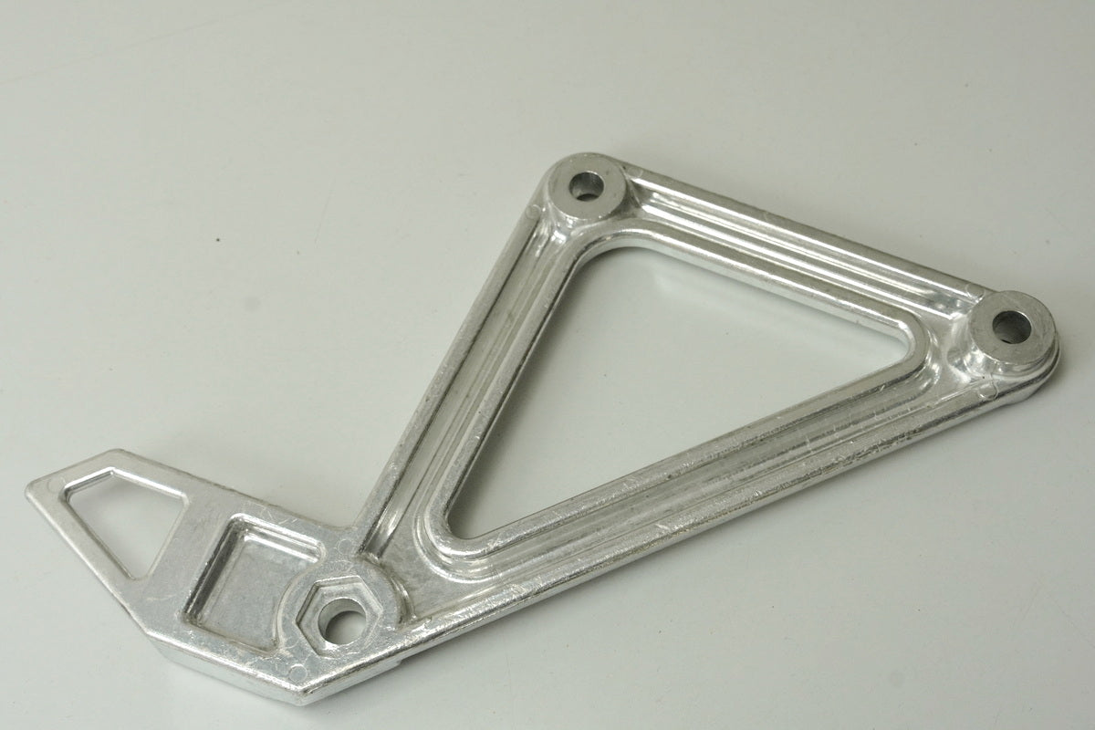 Vespa Gilera Fußrastenhalter links Halter Fußraste Fußrastenträger Halteplatte