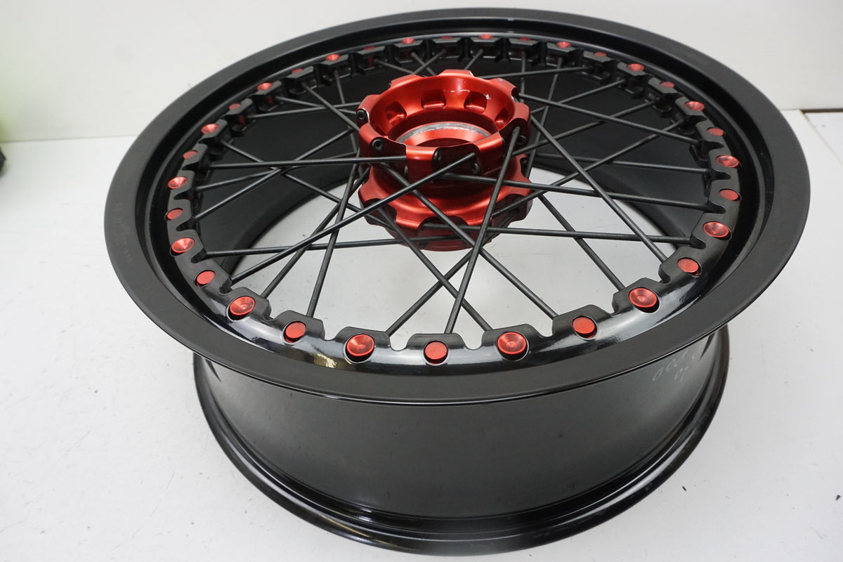 MV AGUSTA BRUTALE 800 DRAGSTER RR B322BB Felge hinten Hinterrad Wheel Kineo