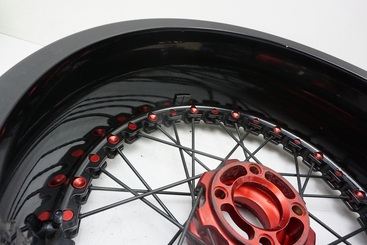 MV AGUSTA BRUTALE 800 DRAGSTER RR B322BB Felge hinten Hinterrad Wheel Kineo