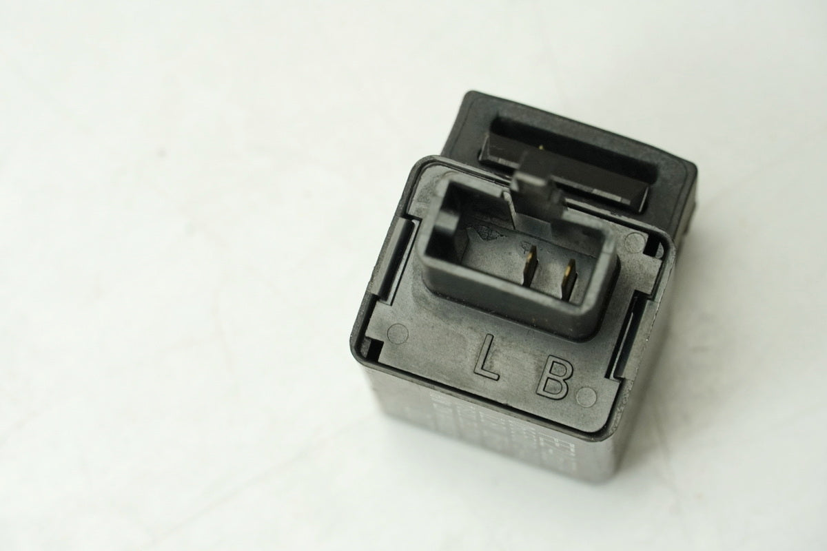 KAWASAKI ZX-6R ZX600J Flasher Relay Signal Flasher FE246BH Original Flasher Relay
