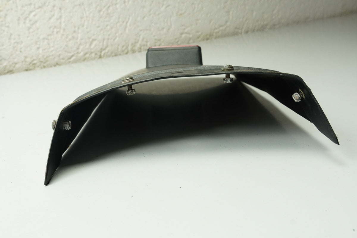 YAMAHA YZF 600 4TV THUNDERCAT XJR Kotflügel hinten Radlauf Fender Spritzschutz