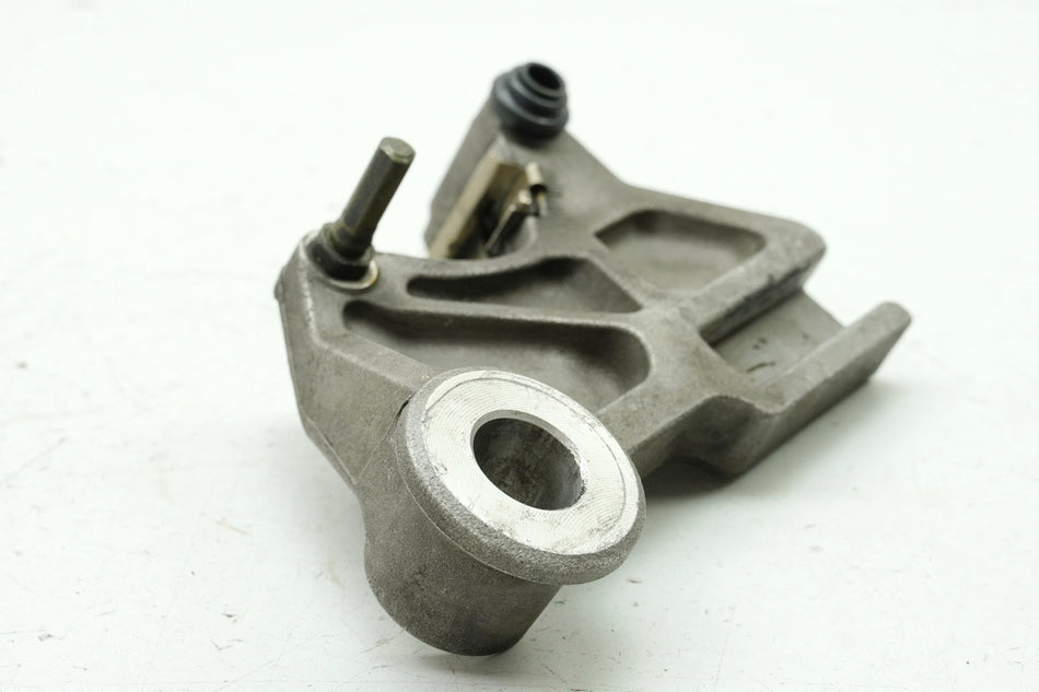 HONDA CBR 1100 XX SC35 Ankerplatte Bremssattel hinten Halter Bremsankerplatte