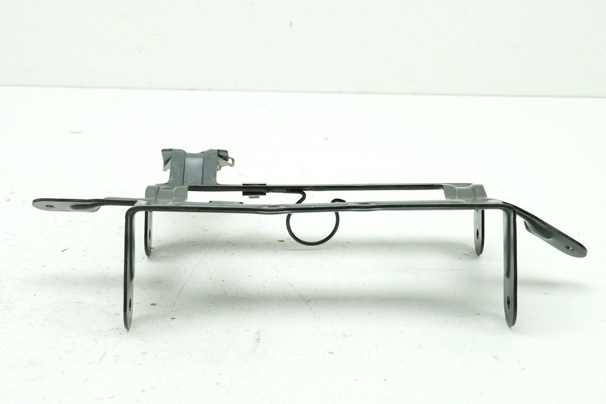 APRILIA SR 50 ZD4TEA Radiator Bracket Mounting Plate Carrier 15393 km