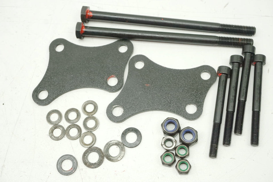 MZ / MUZ SX 125 SNZ1SX (SM) Halterung Motor Achse Bolzen Motorhalter Schraube