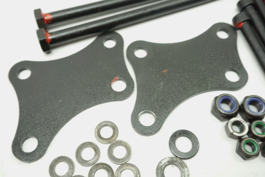MZ / MUZ SX 125 SNZ1SX (SM) Engine Mount Axle Bolt Engine Mount Screw