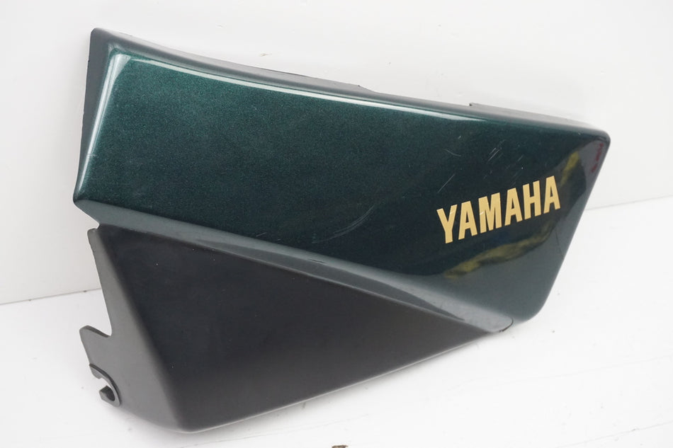 YAMAHA SR 125 10F Tapa lateral izquierda Cubierta Carenado Embellecedor